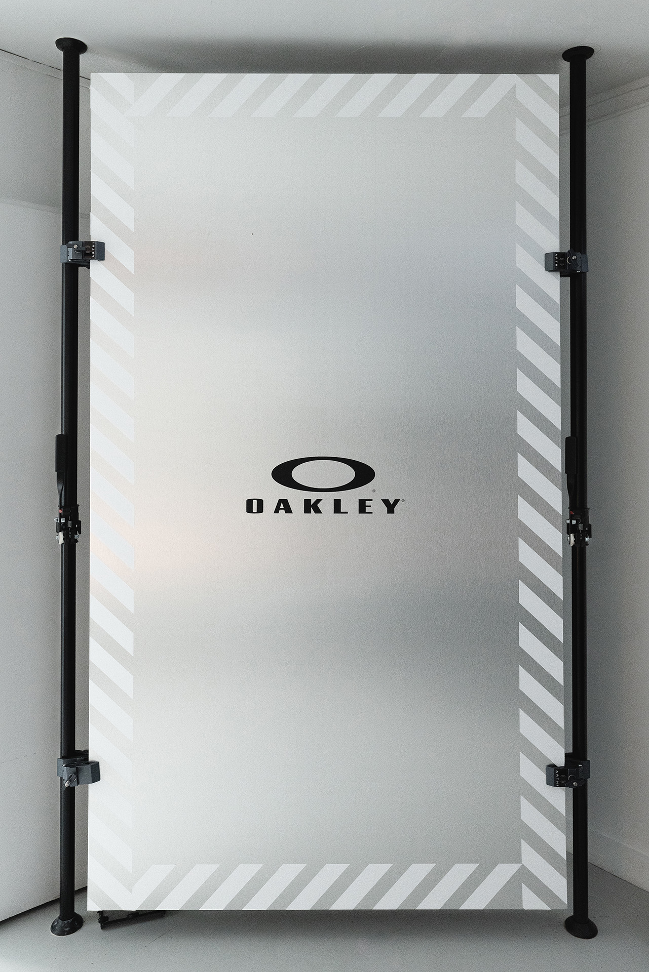 JESSY MOREIRA | OAKLEY SPHAERA